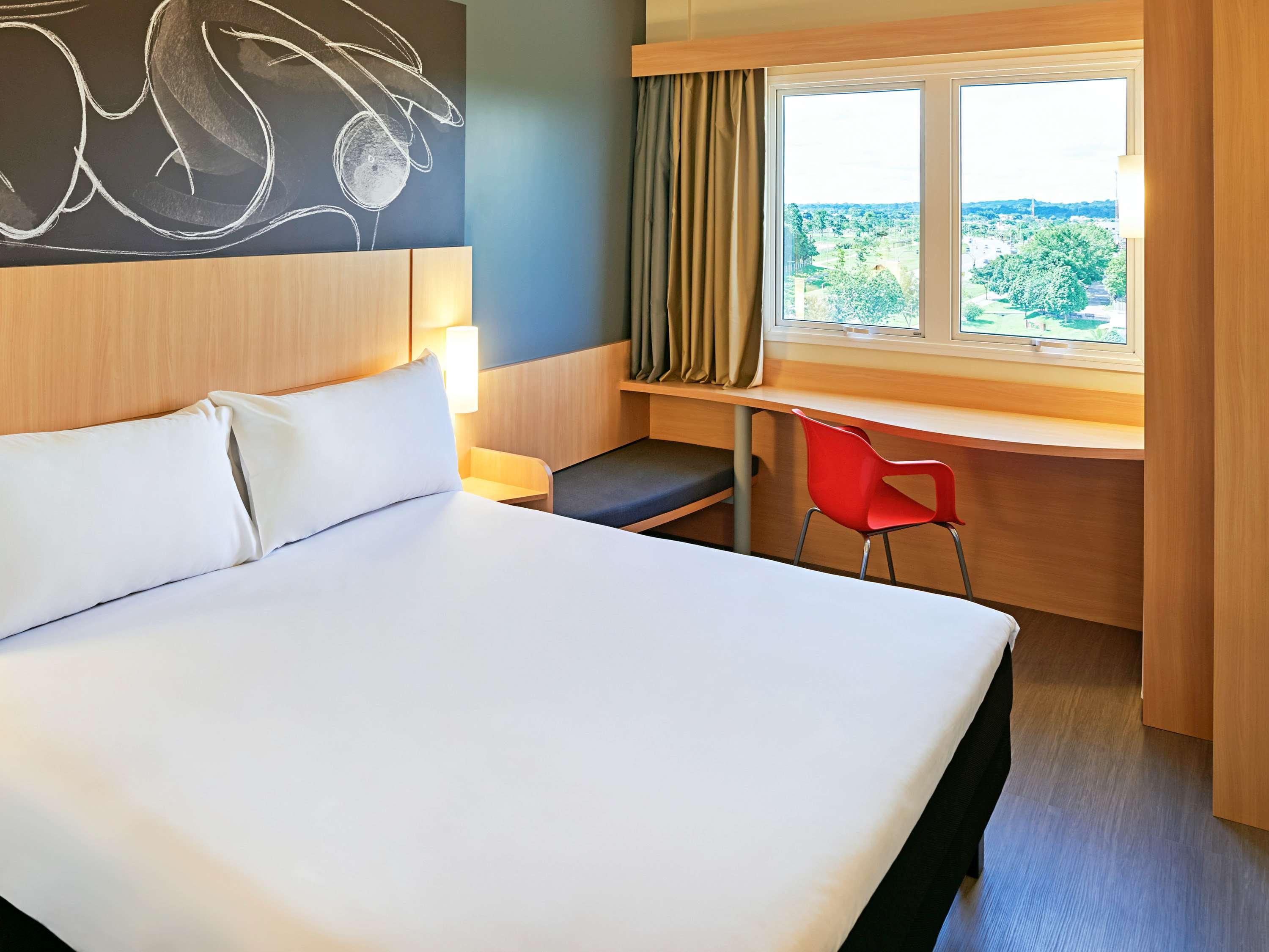 Ibis Rio Branco Hotel Exterior photo