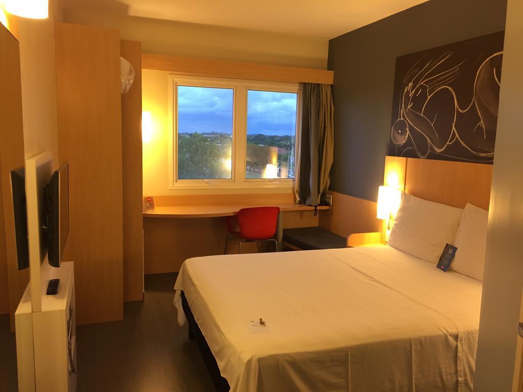 Ibis Rio Branco Hotel Exterior photo